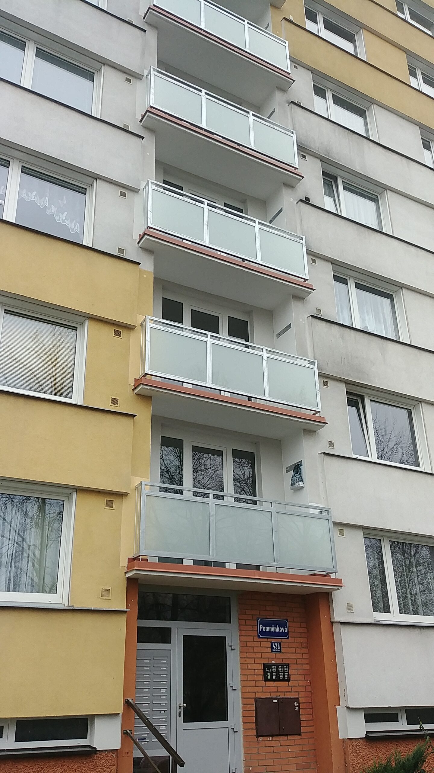 Balkony bytový dům